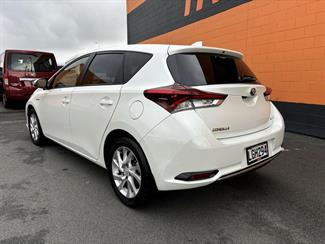 2018 Toyota Auris - Thumbnail