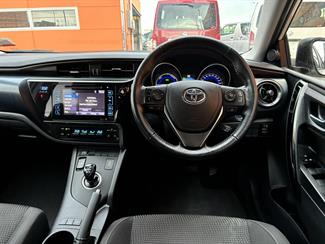 2018 Toyota Auris - Thumbnail
