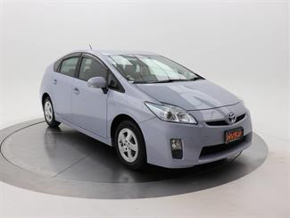 2009 Toyota Prius - Thumbnail