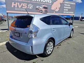 2013 Toyota Prius - Thumbnail