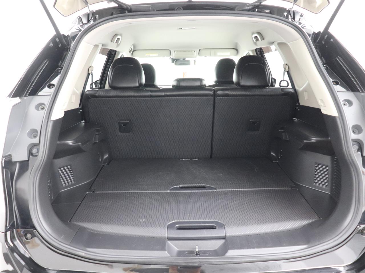 2015 Nissan X-Trail