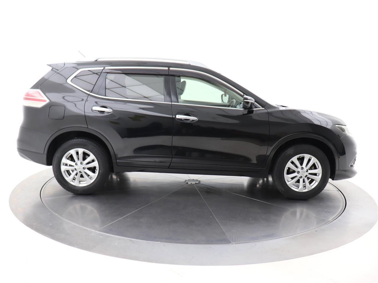 2015 Nissan X-Trail