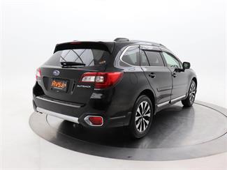 2016 Subaru Outback - Thumbnail