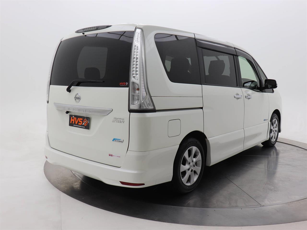 2012 Nissan Serena