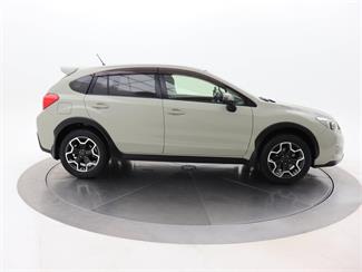 2015 Subaru XV - Thumbnail