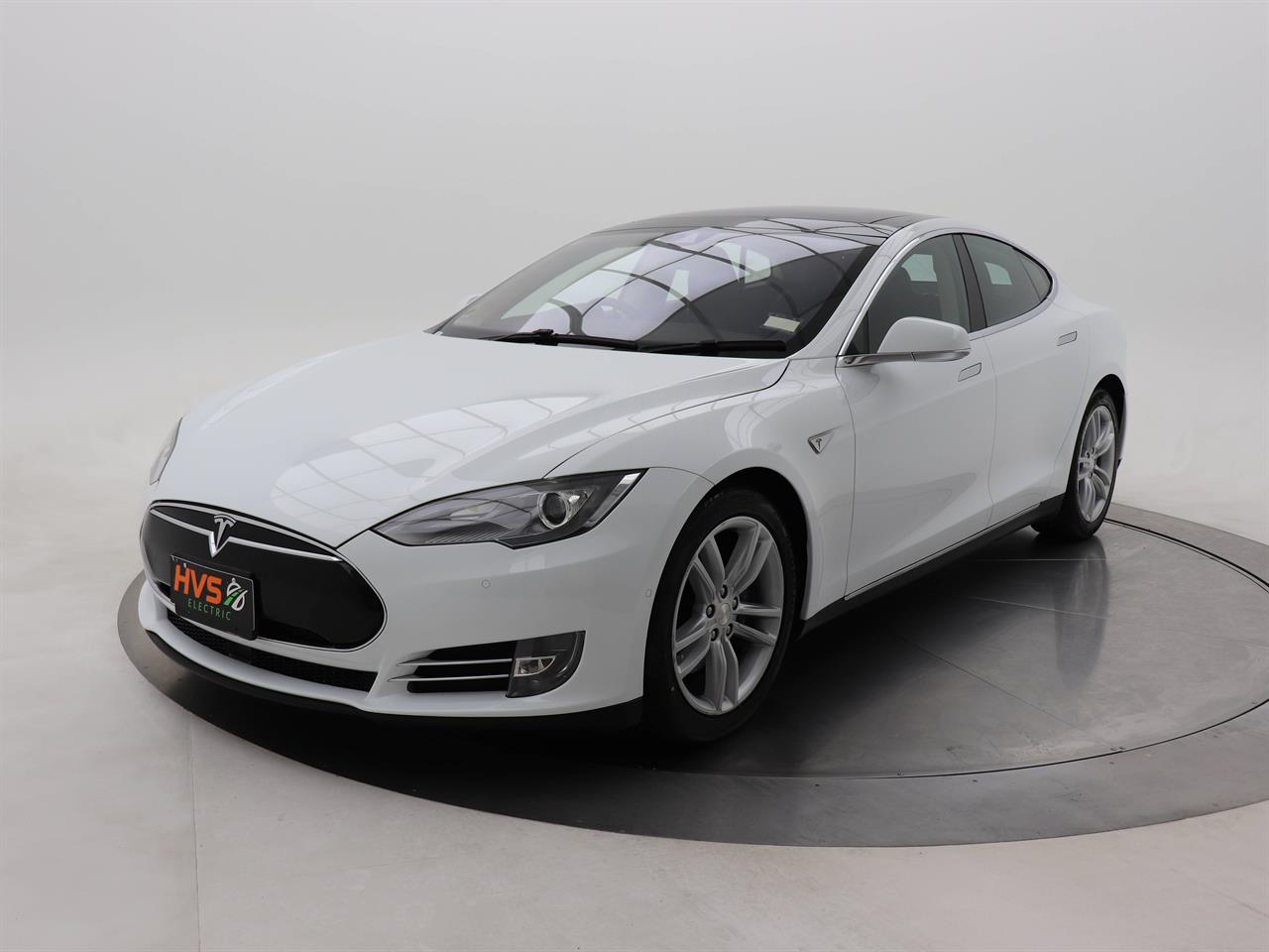 2015 Tesla Model S