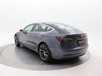 2020 Tesla Model 3 - Thumbnail