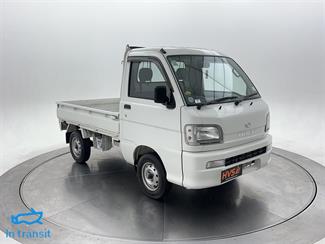 2000 Daihatsu HIJET - Thumbnail