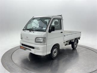 2000 Daihatsu HIJET - Thumbnail