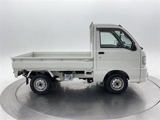 2000 Daihatsu HIJET - Thumbnail