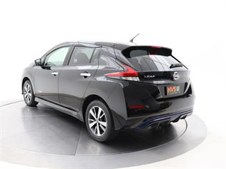 2019 Nissan Leaf - Thumbnail