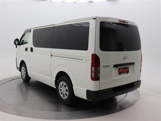 2023 Toyota Hiace - Thumbnail