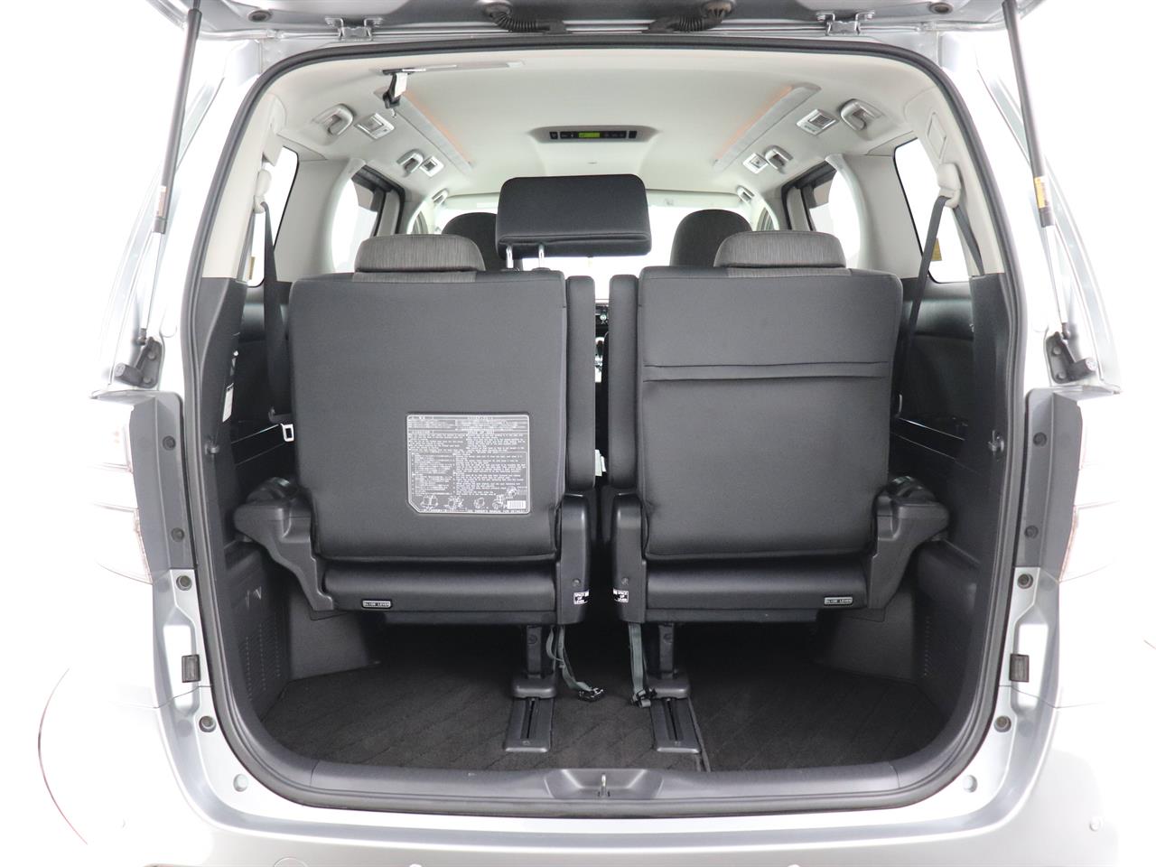 2012 Toyota Vellfire