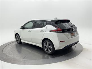 2020 Nissan Leaf - Thumbnail