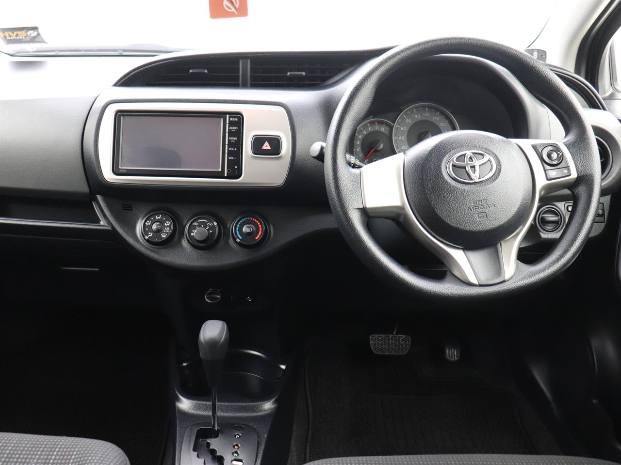 2015 Toyota Vitz