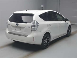 2012 Toyota Prius - Thumbnail