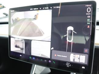 2019 Tesla Model 3 - Thumbnail