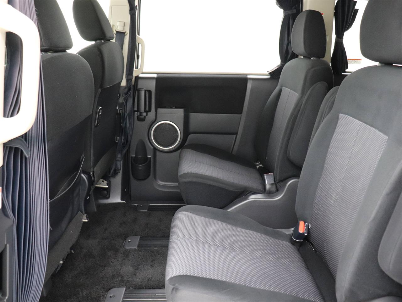 2015 Mitsubishi Delica