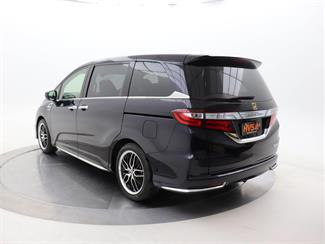 2017 Honda Odyssey - Thumbnail