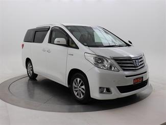 2014 Toyota Alphard - Thumbnail