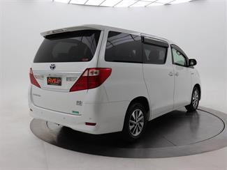 2014 Toyota Alphard - Thumbnail