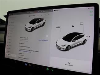 2021 Tesla Model 3 - Thumbnail