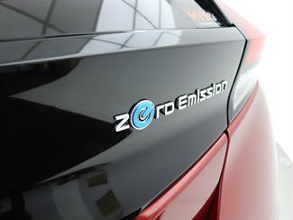 2019 Nissan Leaf - Thumbnail