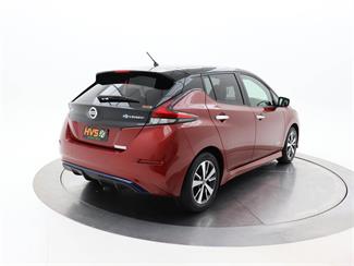 2019 Nissan Leaf - Thumbnail