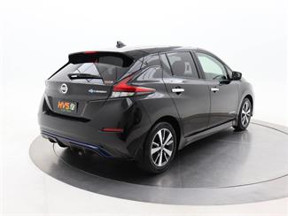 2020 Nissan Leaf - Thumbnail