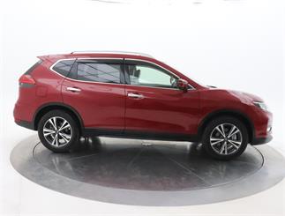 2019 Nissan X-Trail - Thumbnail