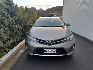 2013 Toyota Auris - Thumbnail