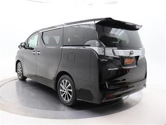 2016 Toyota Vellfire - Thumbnail