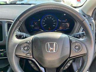 2014 Honda Vezel - Thumbnail