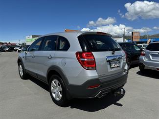 2017 Holden Captiva - Thumbnail