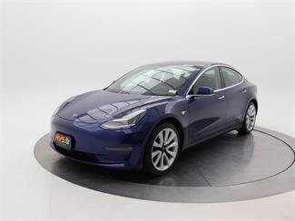 2020 Tesla Model 3 - Thumbnail