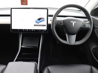 2020 Tesla Model 3 - Thumbnail