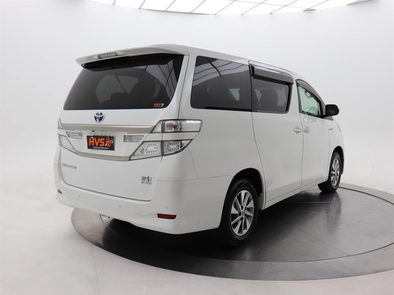 2013 Toyota Vellfire