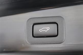 2012 Toyota Estima - Thumbnail