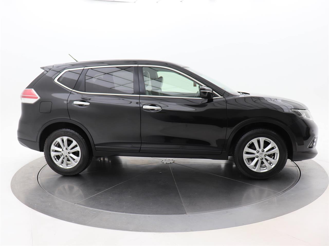 2015 Nissan X-Trail