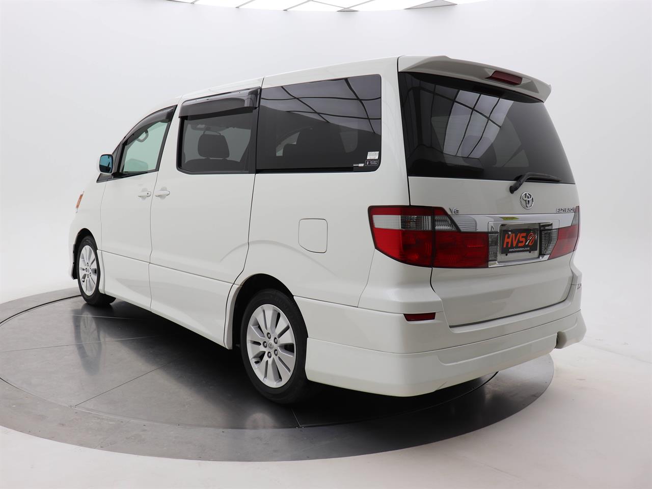 2003 Toyota Alphard