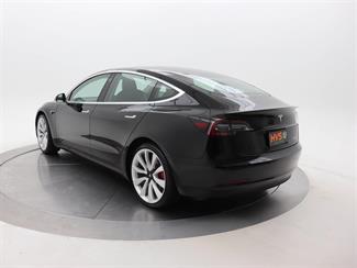 2019 Tesla Model 3 - Thumbnail