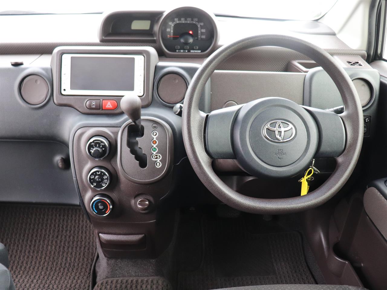 2013 Toyota SPADE