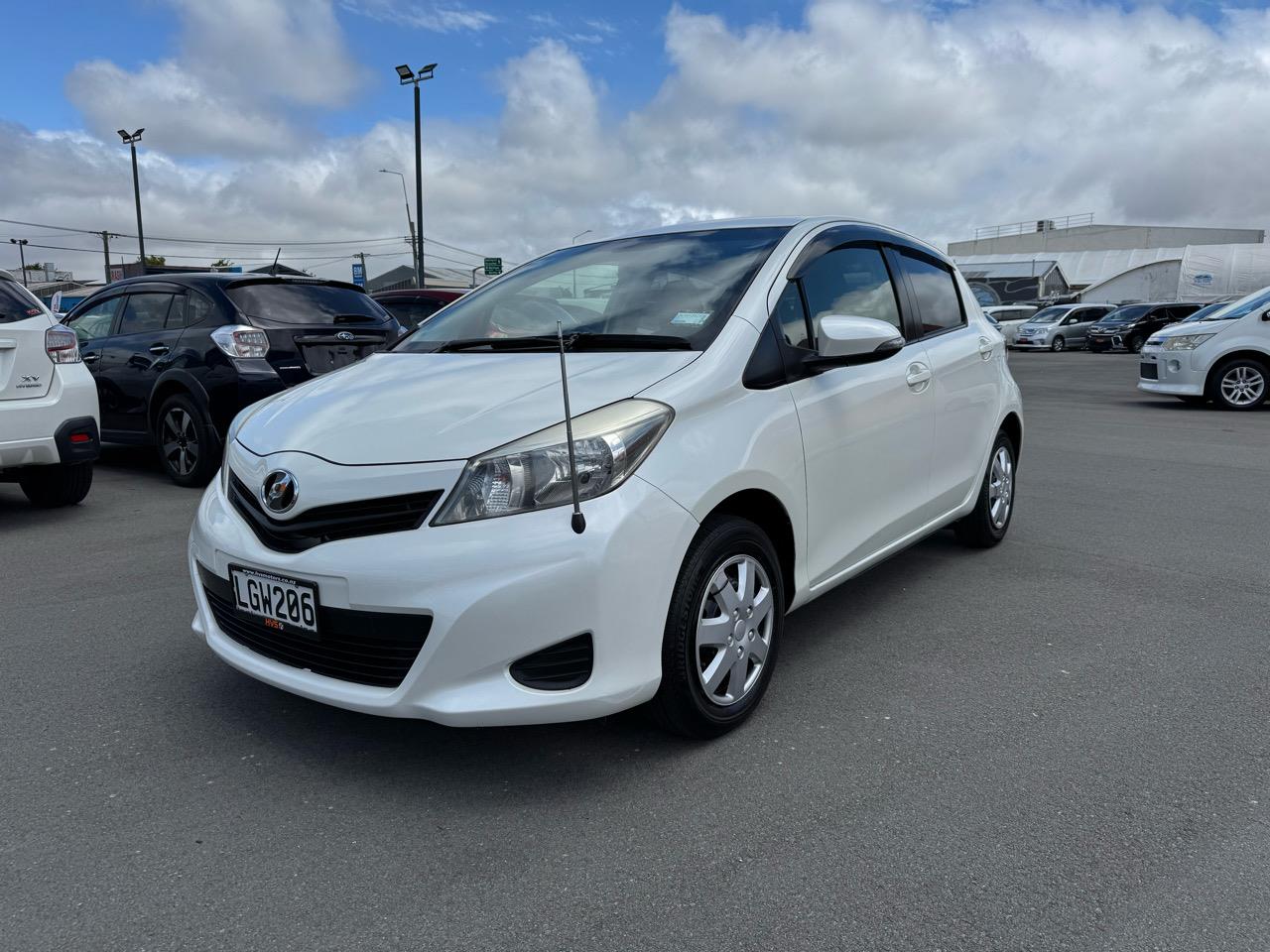 2012 Toyota Vitz