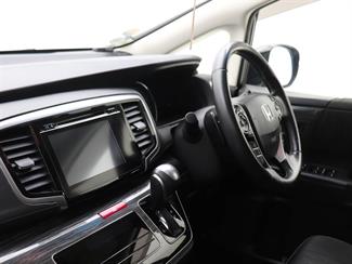 2016 Honda Odyssey - Thumbnail