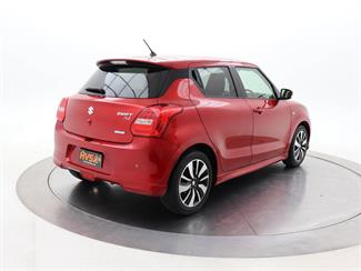 2017 Suzuki Swift - Thumbnail