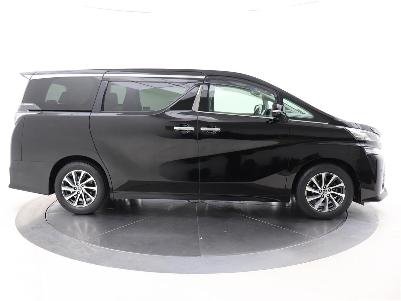 2015 Toyota Vellfire