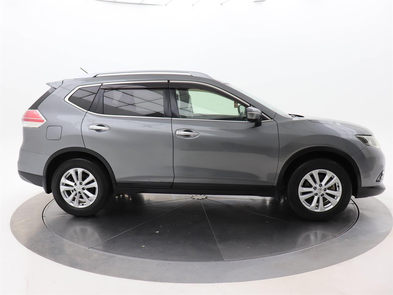 2015 Nissan X-Trail