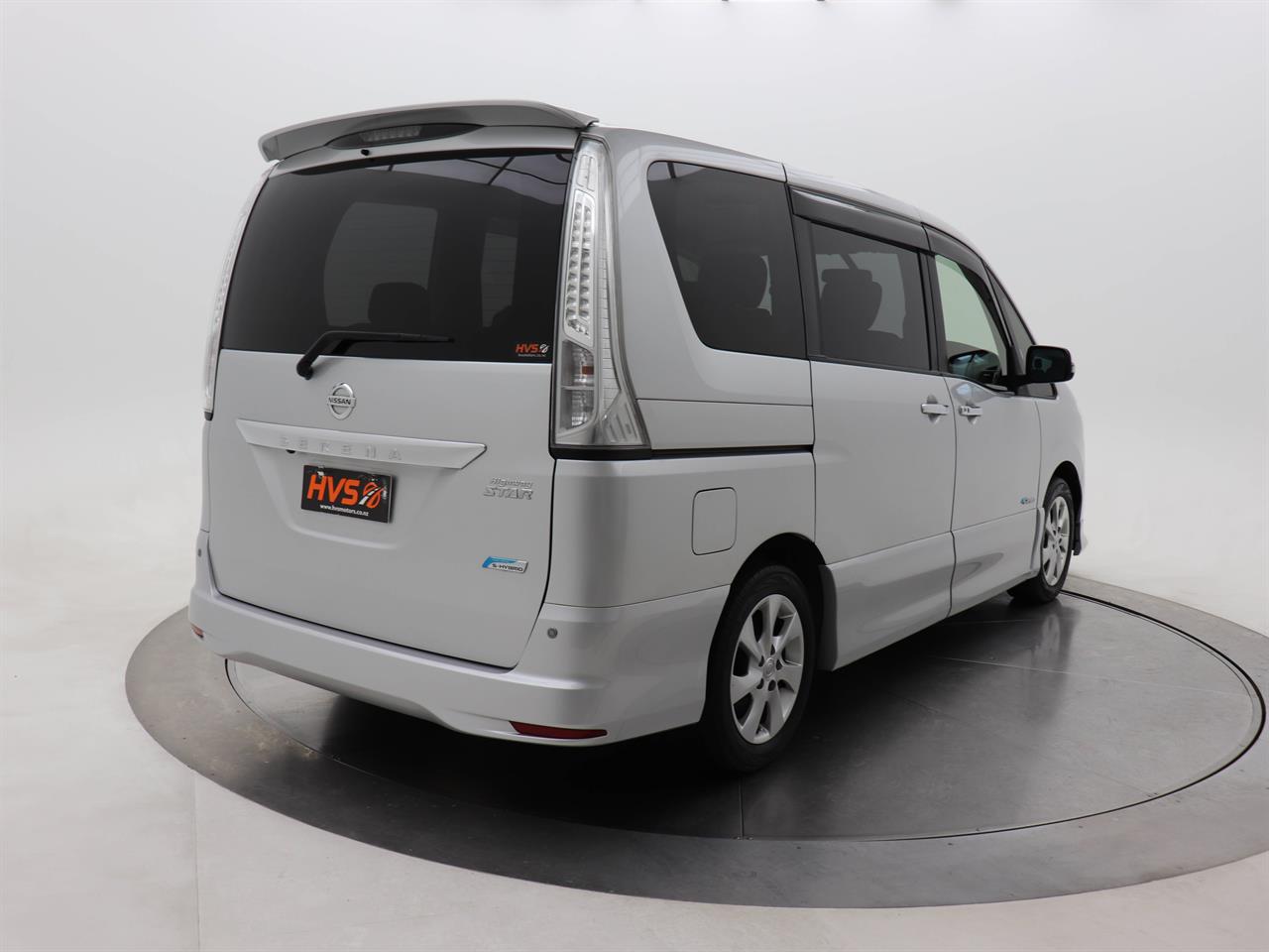 2013 Nissan Serena