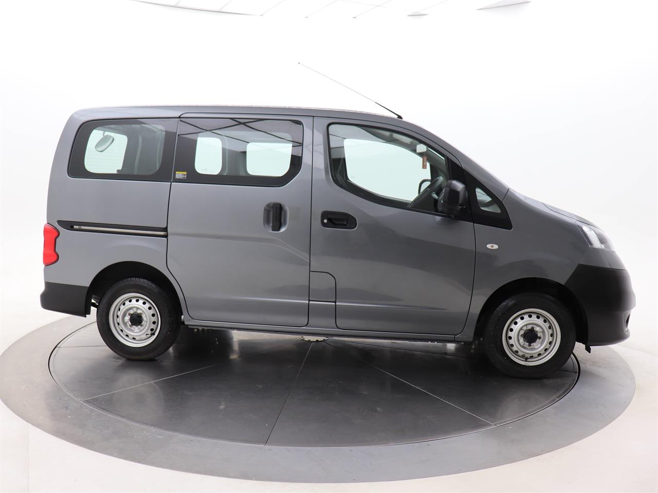 2021 Nissan NV200