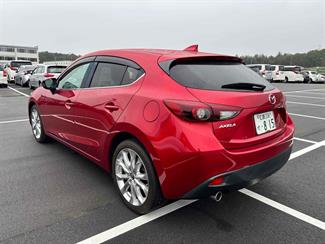 2016 Mazda Axela - Thumbnail